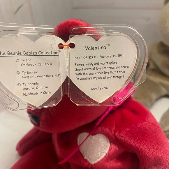 Valentina Rare Bennie baby and the 1999 signature bear - Picture 7 of 13